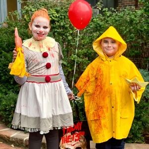 Girl Pennywise Spirit Halloween Costume